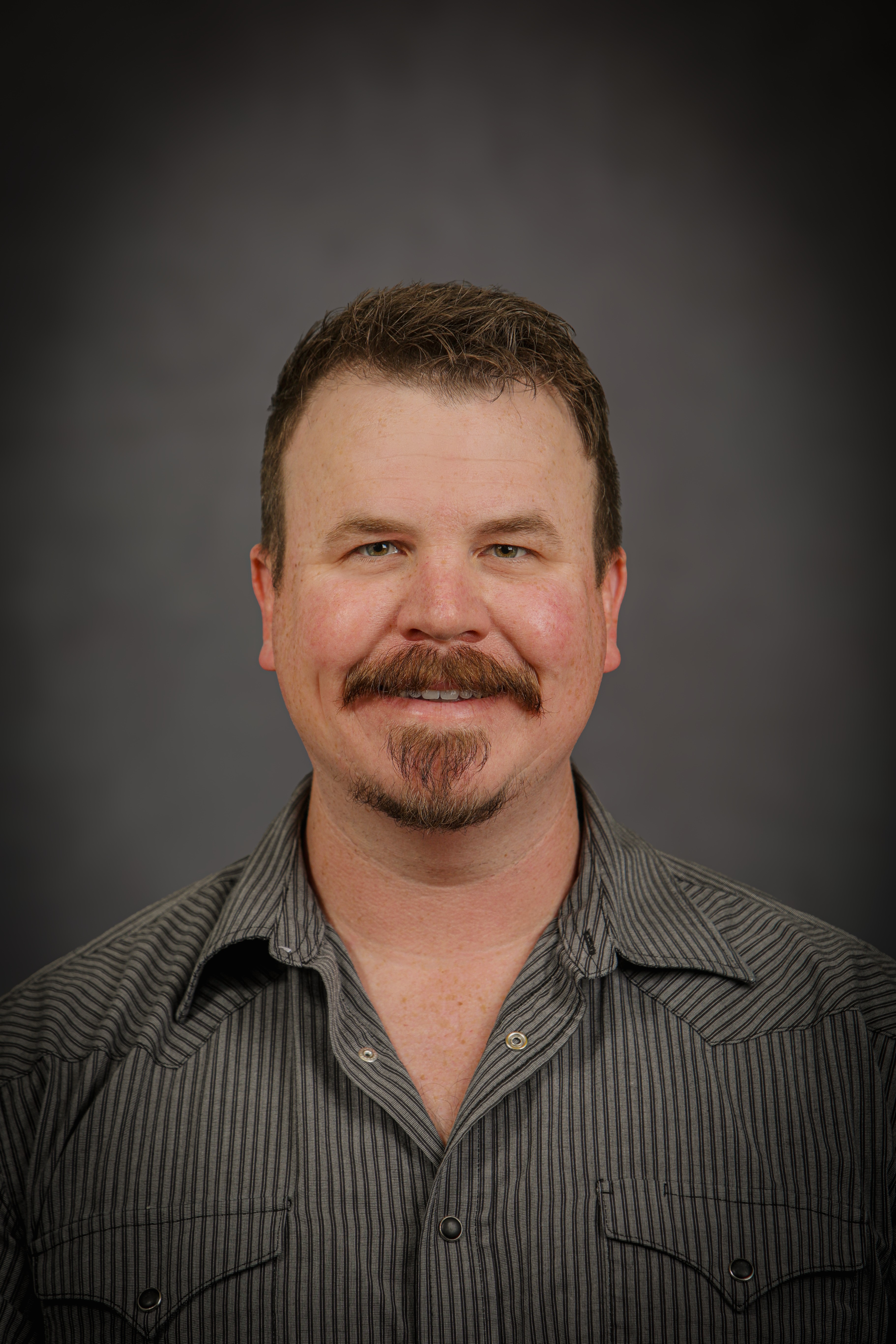 Profile picture of Dr. Levi Heffelfinger