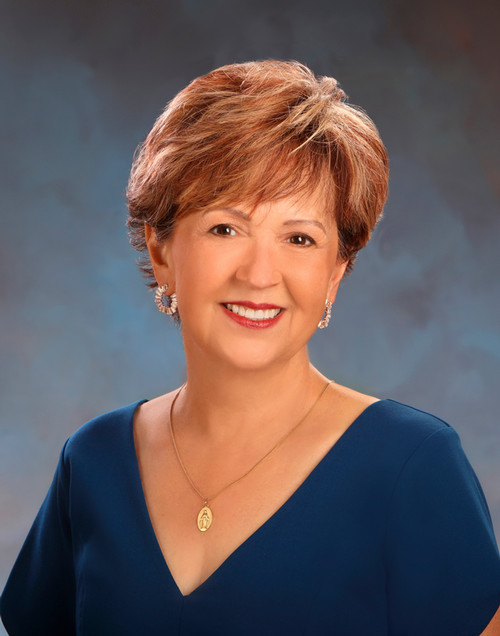 Profile picture of Dr. Linda Villarreal